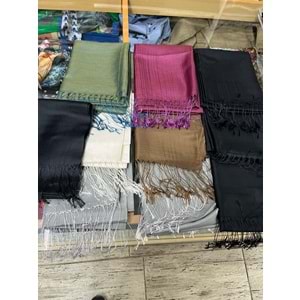 4 Adet Kaşmir&10 Adet Düz İpek Şal&6 Adet Çift Taraflı Şal